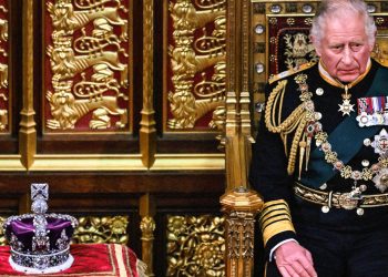 কতটি দেশের রাষ্ট্রপ্রধান তৃতীয় চার্লস দেশগুলো কি কি