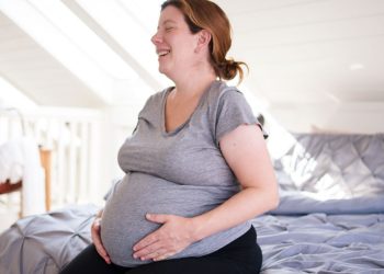 গর্ভাবস্থায় তলপেট ভারী লাগে কেন ও দূর করার উপায়